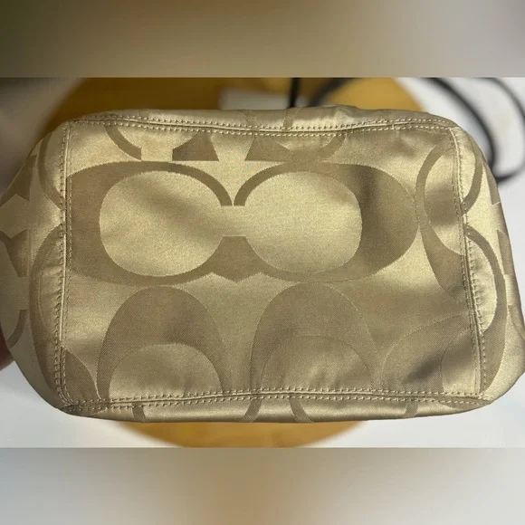 Coach Signature Alex Sateen Tote Bag D1249-20864M EUC - Picture 9 of 11